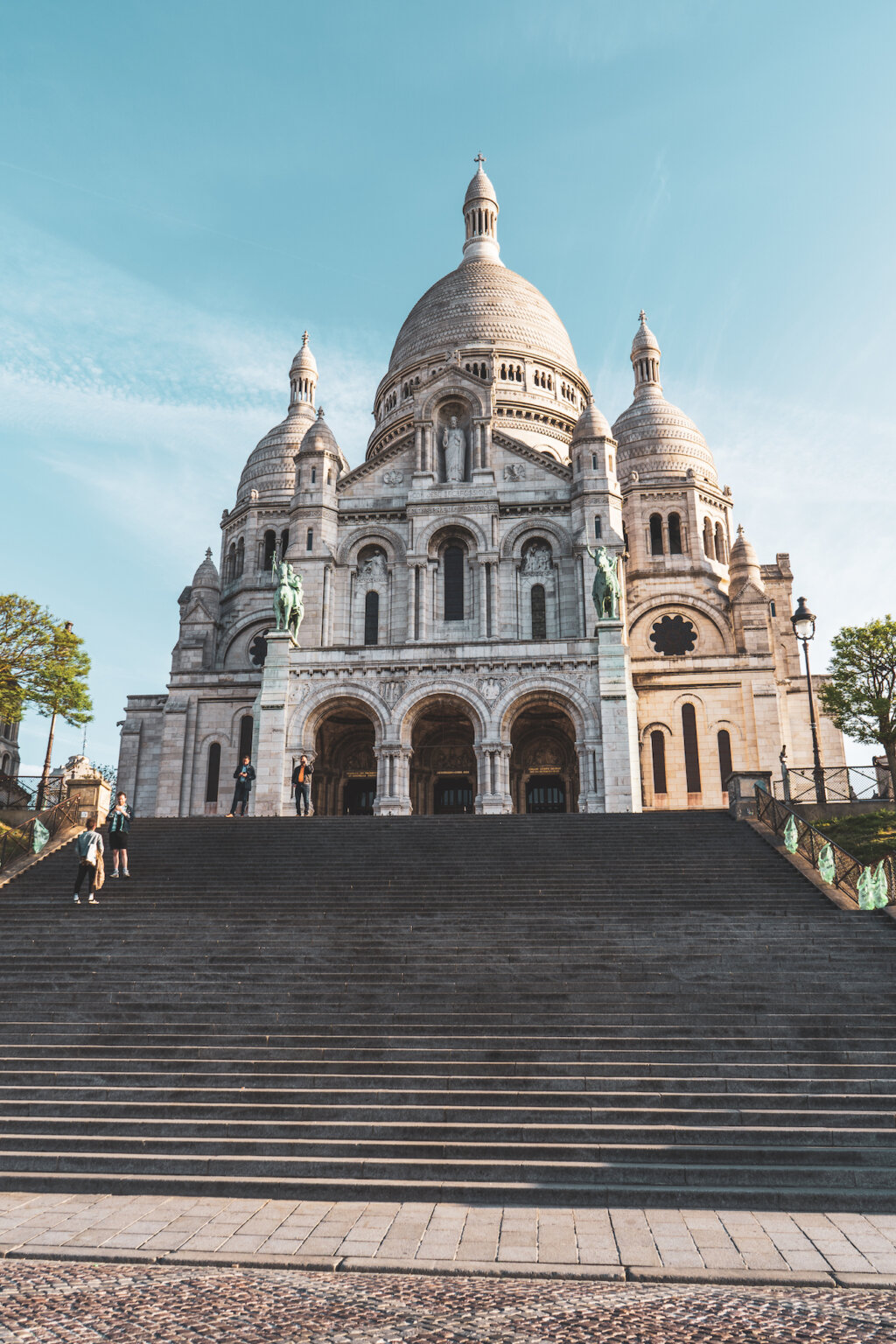 Emily in Paris Locations in Paris: EVERY Street, Café, Landmark & More!