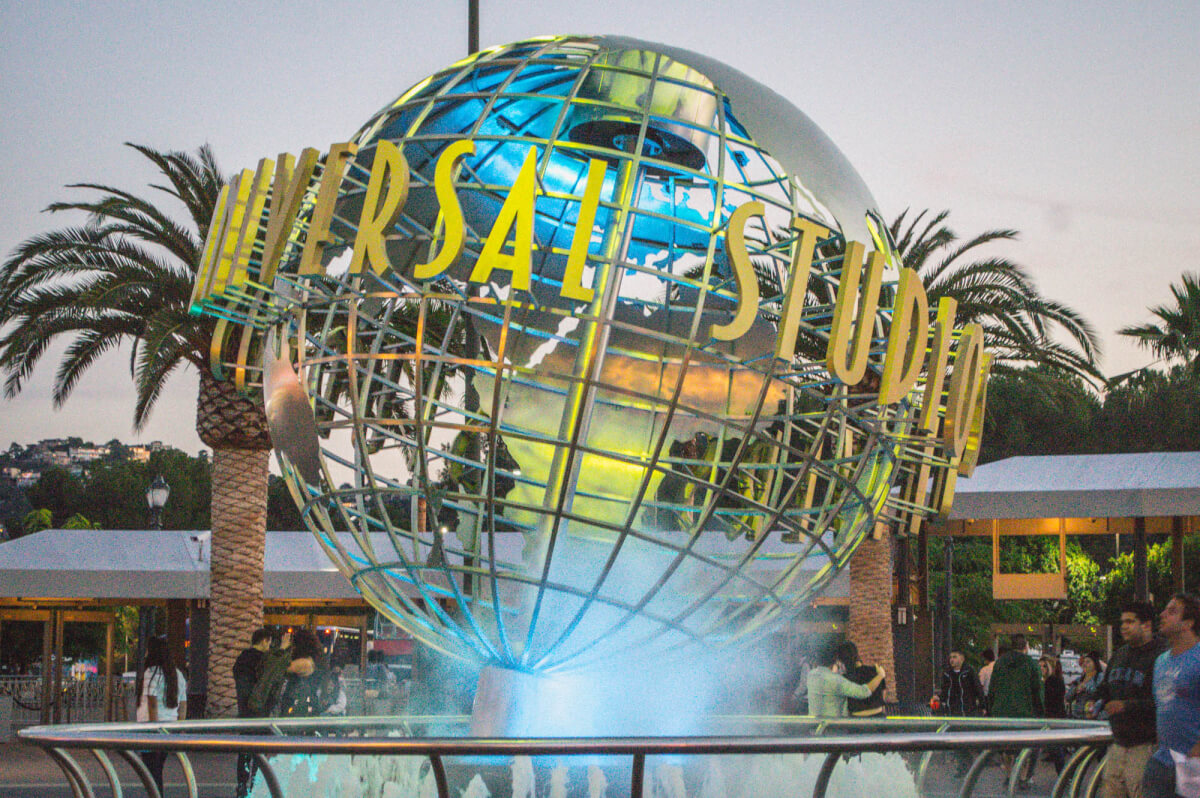 can you visit universal studios in one day