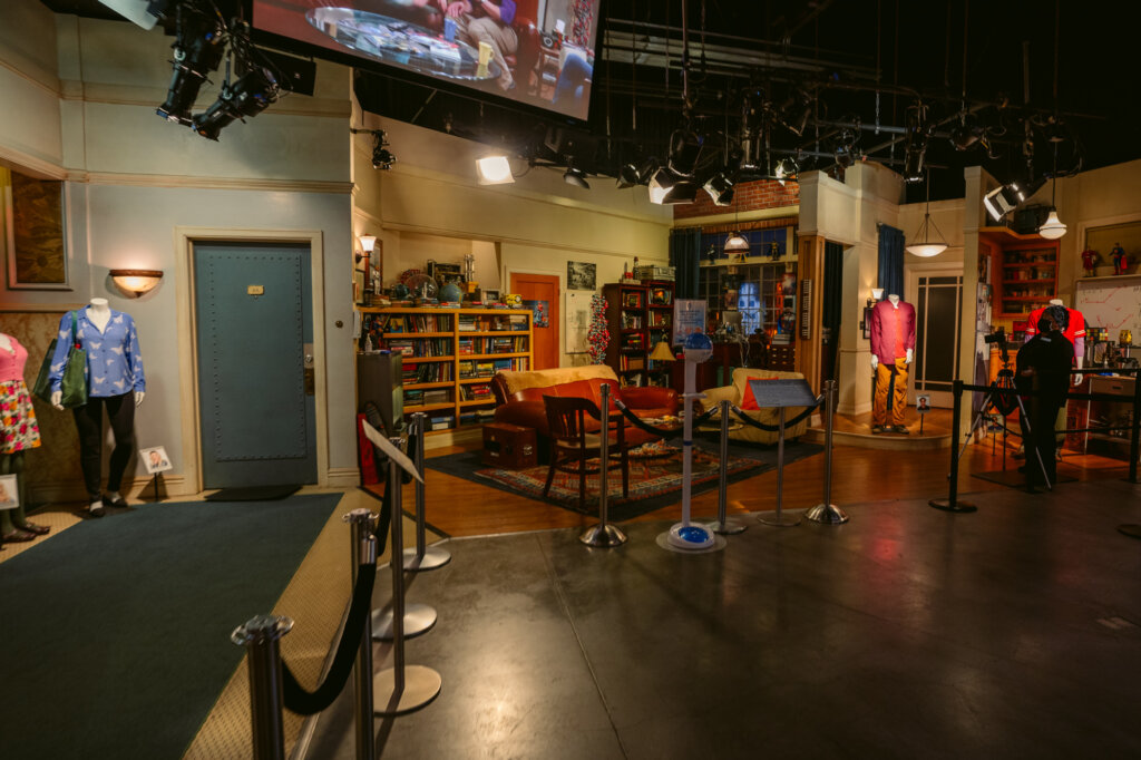 can you visit the friends apartment set